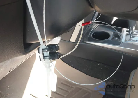 2016 Toyota 4Runner Sr5 Premium z USA, uszkodzony, nr VIN JTEZU5JR3G5110555